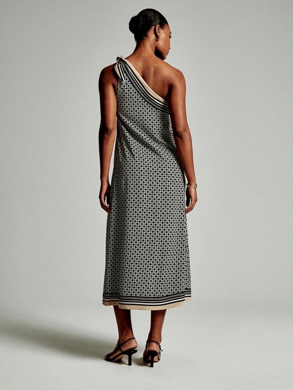 Abercrombie One Shoulder Scarf Maxi Dress Cream Black Geometric Print L - Picture 3 of 8